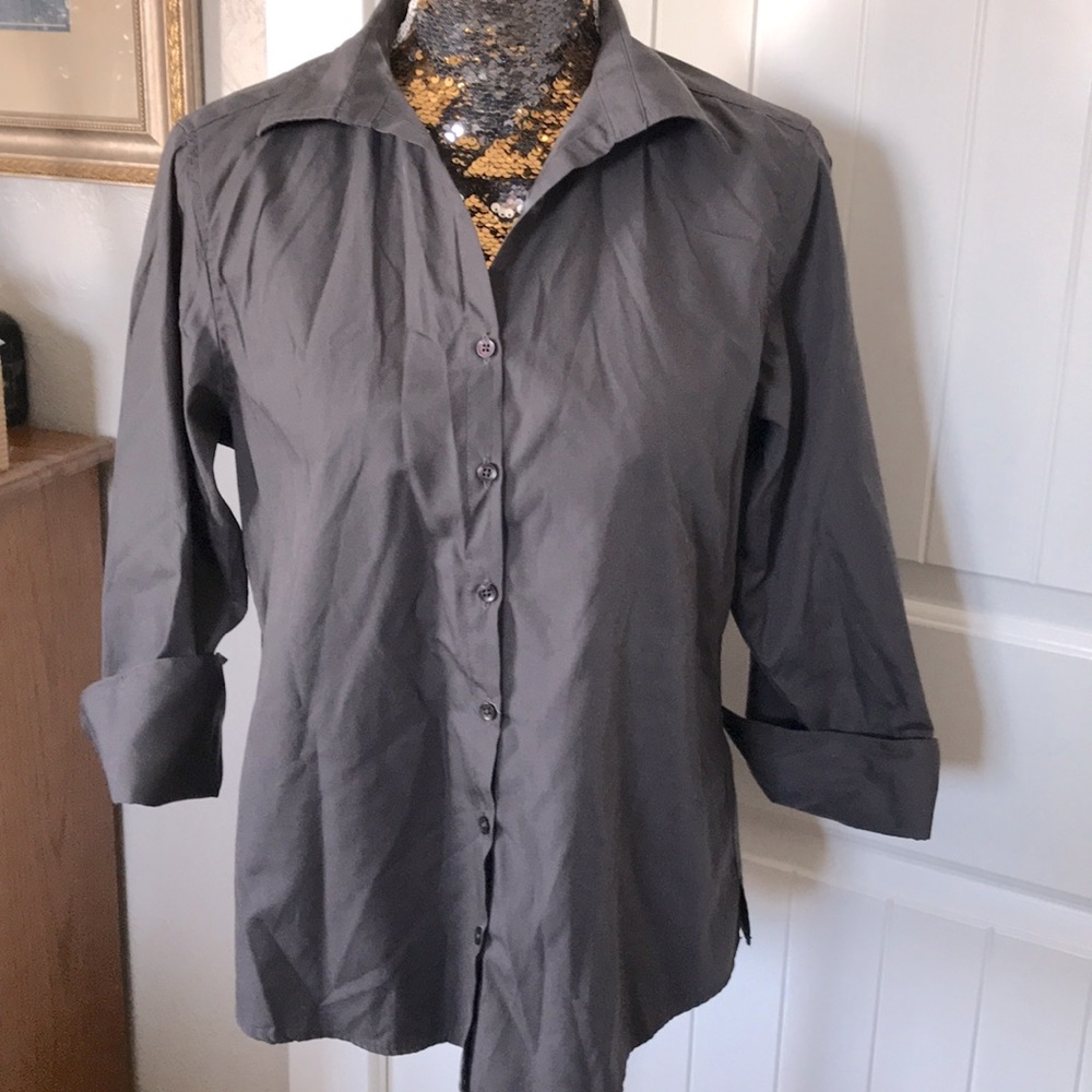 EDWARDS Size Medium Grey Button up shirt